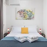 My Way Room, Parking, Sea View, Terrace Gazde/Camere de închiriat