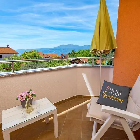 My Way Room, Parking, Sea View, Terrace Homestay