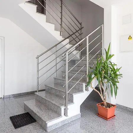 My Way Room, Parking, Sea View, Terrace Rijeka