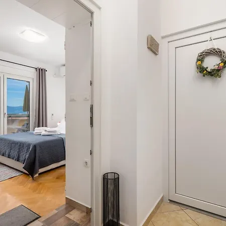 Homestay My Way Room, Parking, Sea View, Terrace Rijeka