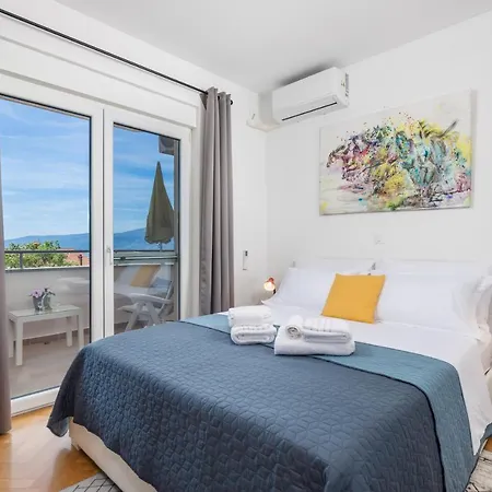 My Way Room, Parking, Sea View, Terrace Homestay Rijeka