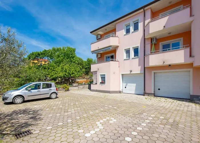 My Way Room, Parking, Sea View, Terrace Homestay Rijeka